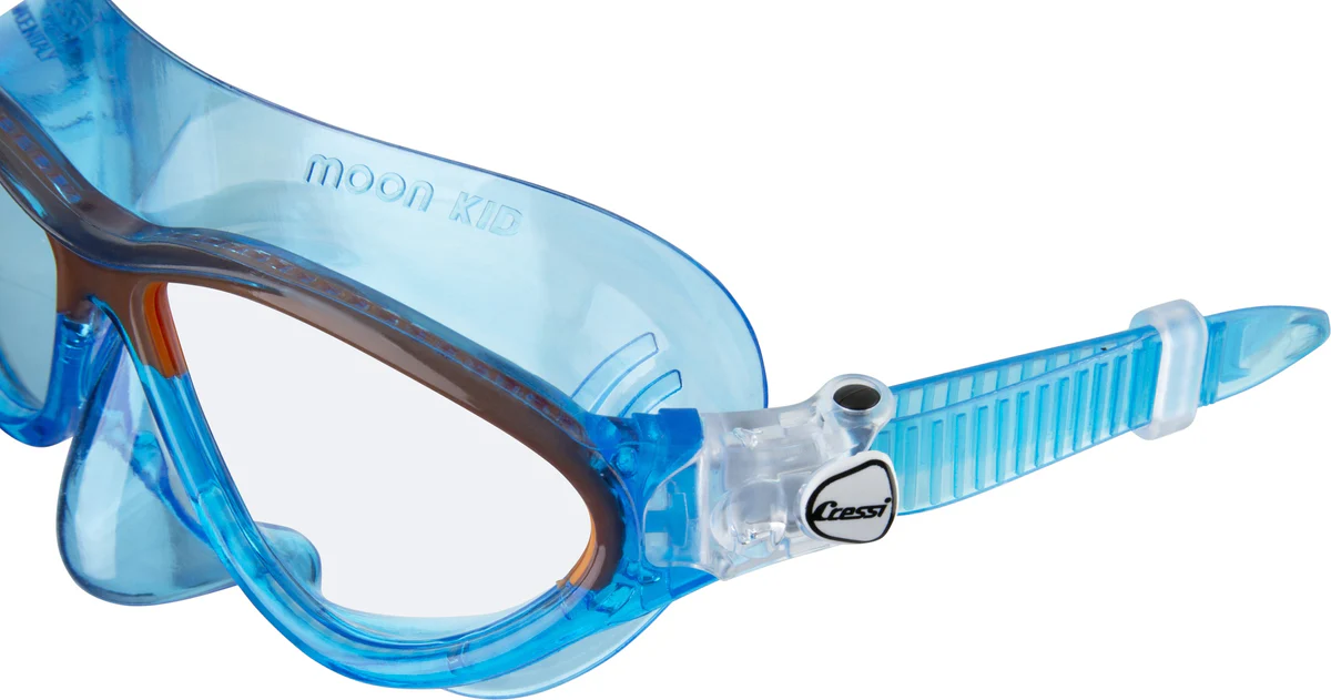 Mask_Moon_Kid_Blue_Orange_Detail__WEB_9eeadf34-3fb6-480a-90ab-63c044affcf2